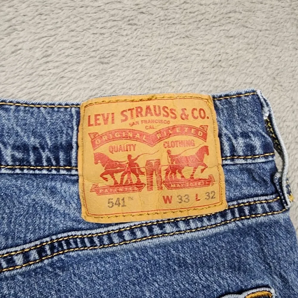 Levis Mens 33x32 541 Jeans Athletic Fit 99% Cotton Stretch Denim Casual Pants